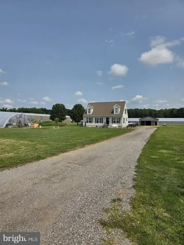 1143 Vernon Rd, Harrington