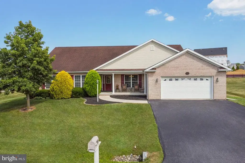 18812 Island Drive, HAGERSTOWN