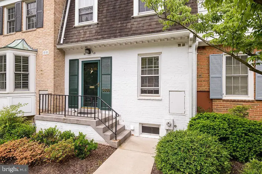 3500 Hamlet Pl #702, CHEVY CHASE