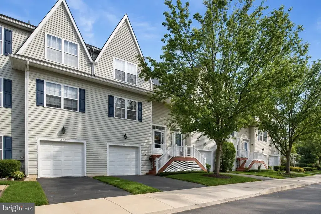 246 Roosevelt Ave, DOWNINGTOWN