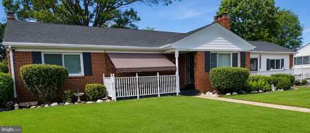 5707 Center Dr, Temple Hills