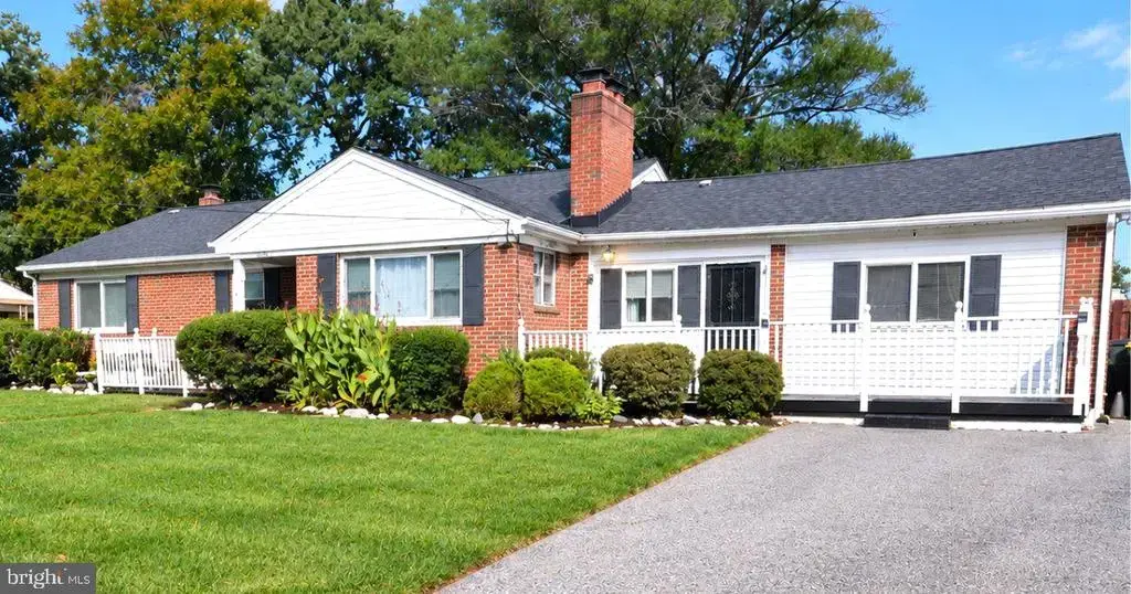 5707 Center Dr, TEMPLE HILLS