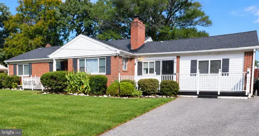 5707 Center Dr, TEMPLE HILLS