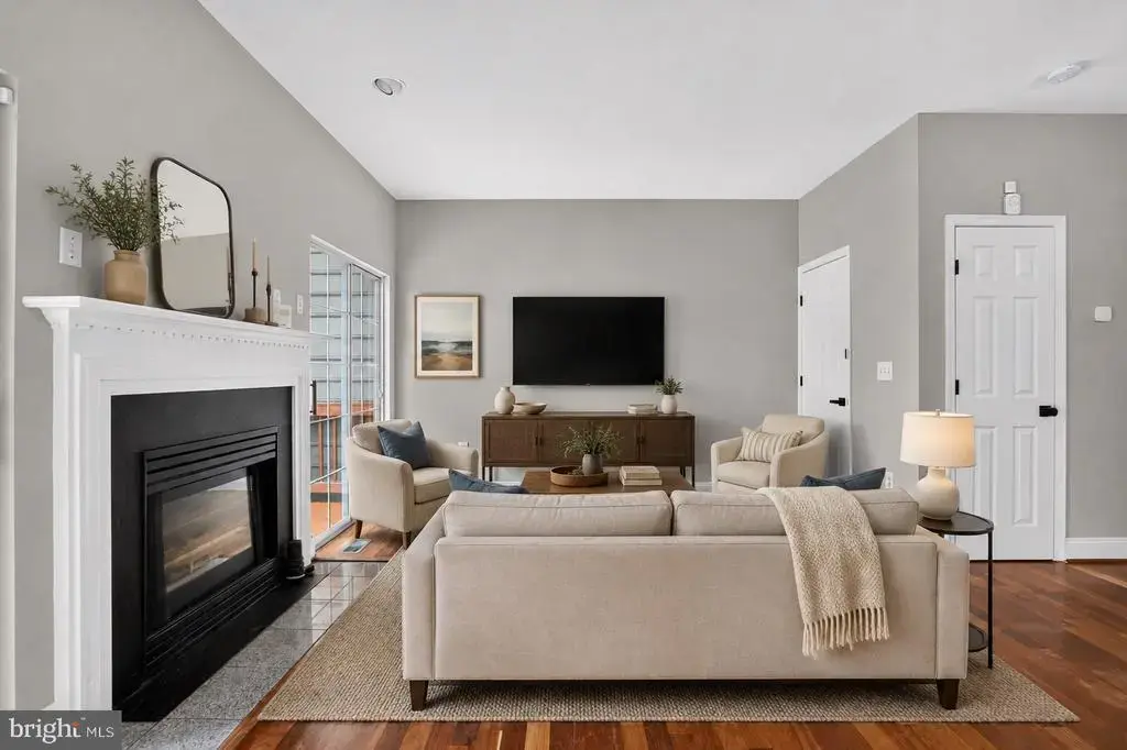 16774 Brandy Moor Loop Loop, WOODBRIDGE