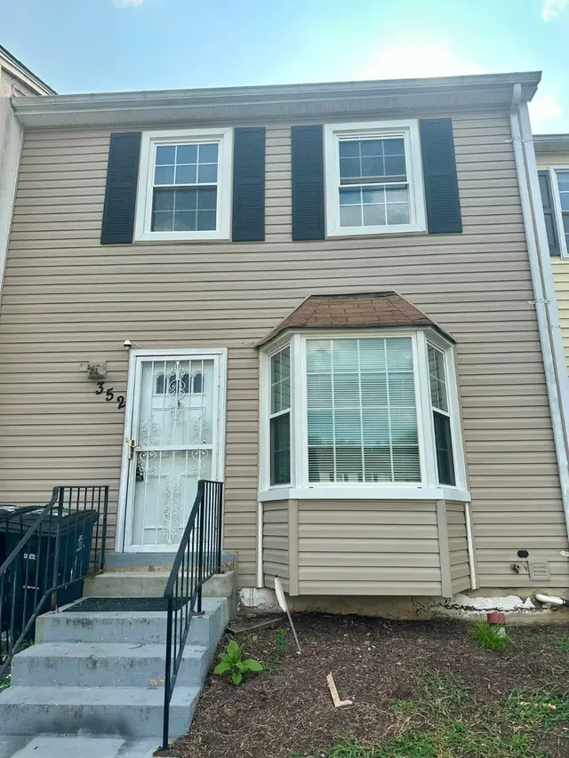 352 Harry S Truman Dr #247, Upper Marlboro
