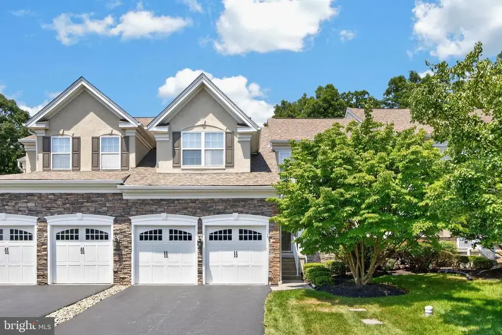 2232 Pembroke Ln, CHESTER SPRINGS
