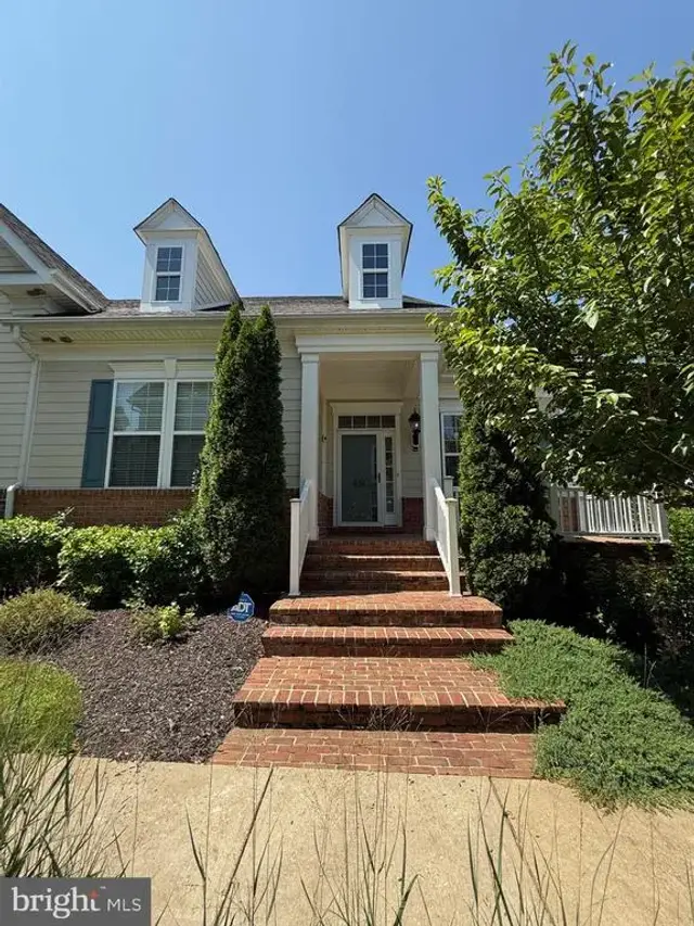57 Steeplechase Dr, La Plata