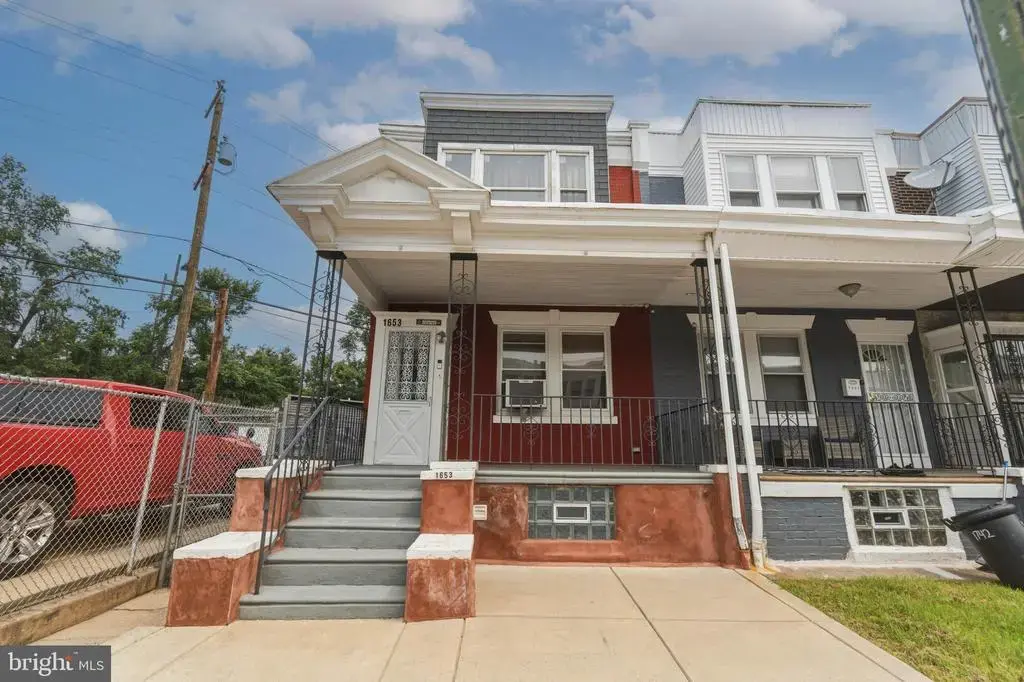 1653 W Mentor St, PHILADELPHIA