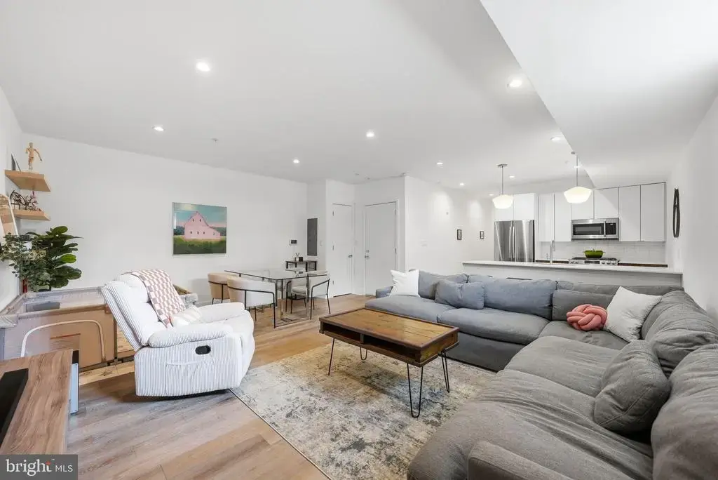 826 Upshur St Nw #2, WASHINGTON