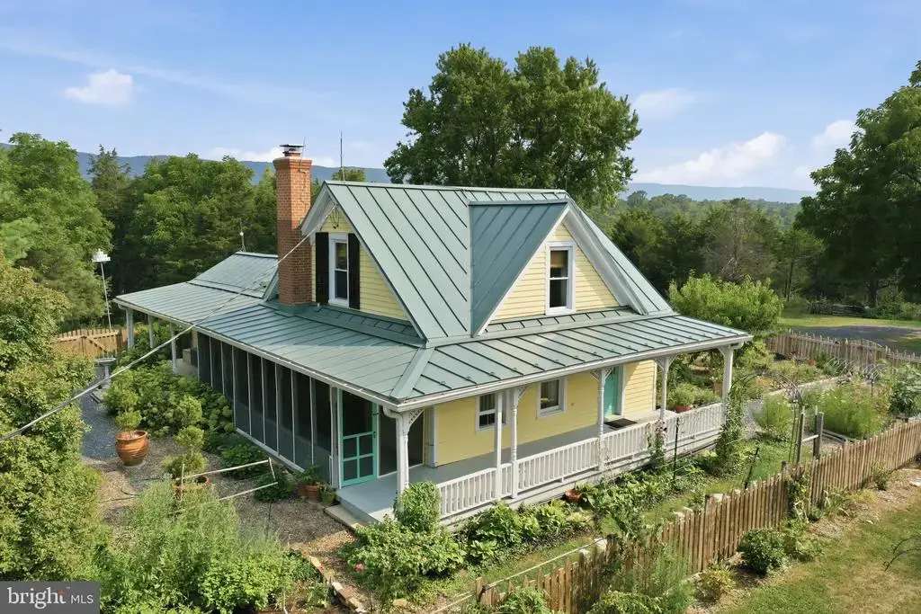 29674 Old Valley Pike, STRASBURG