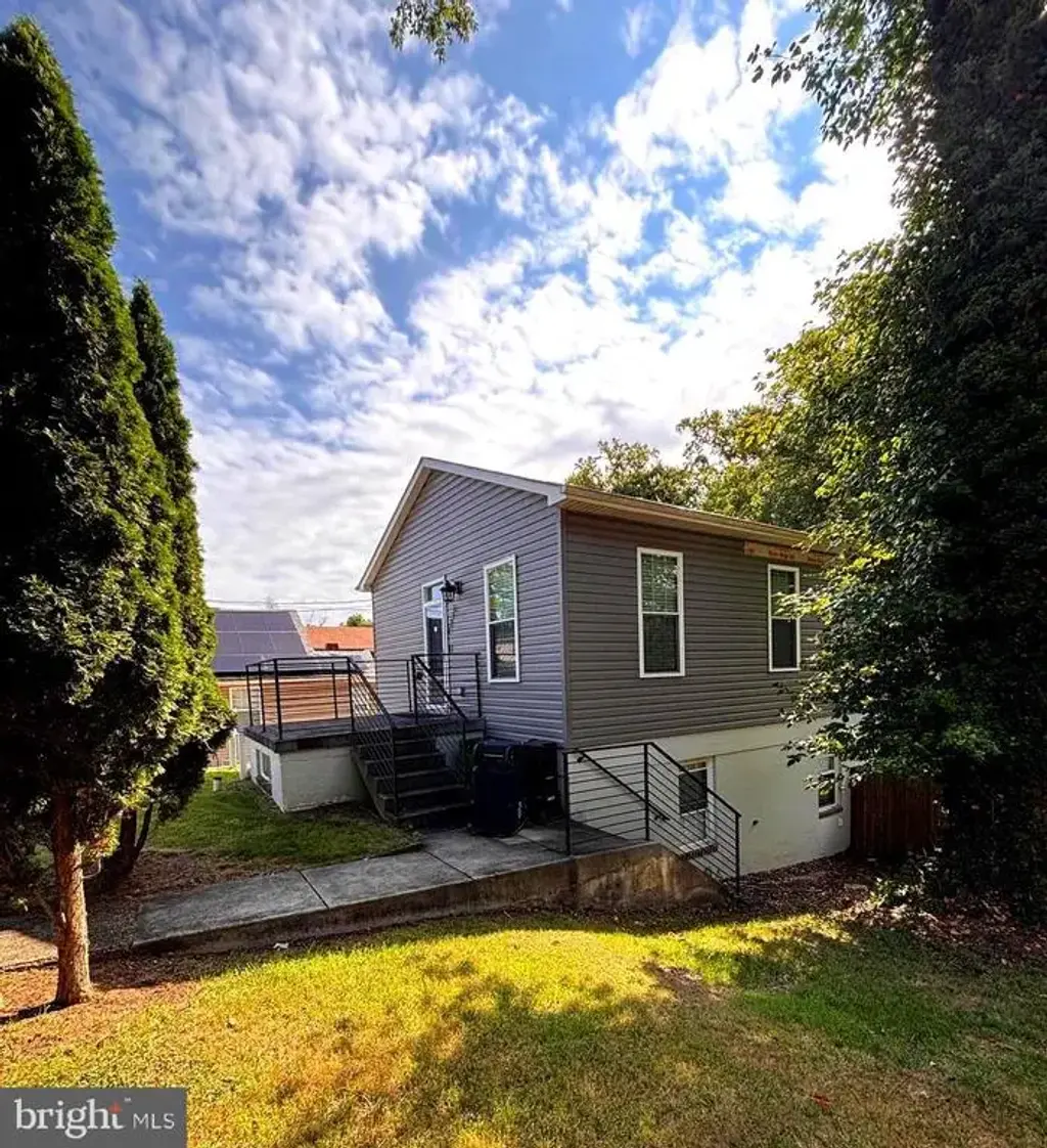 1216 Nova Ave, CAPITOL HEIGHTS