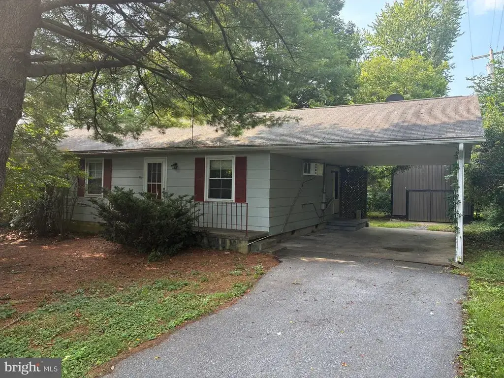 7628 Martinsburg Pike, SHEPHERDSTOWN