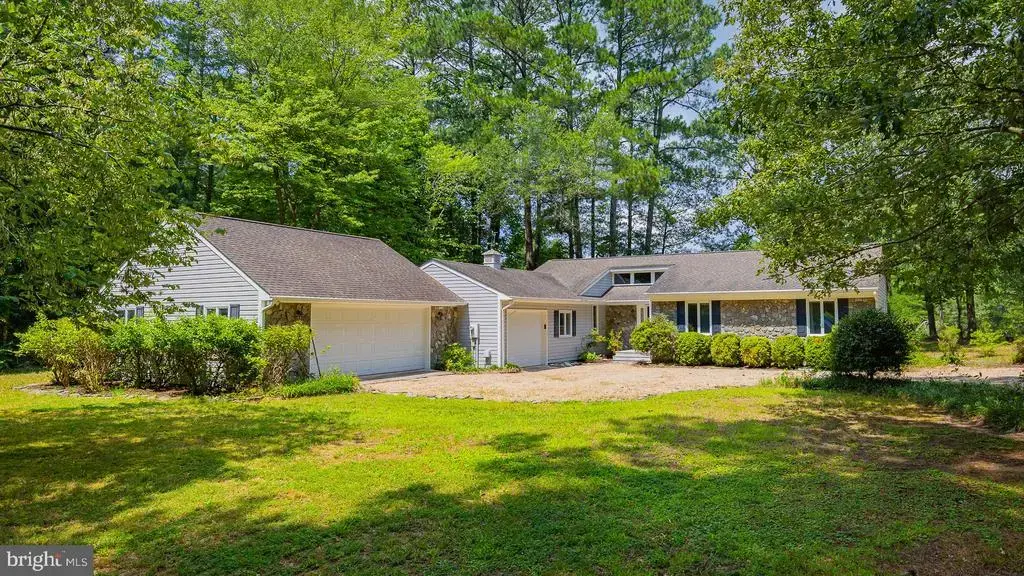 274 Robbins Ln, WHITE STONE