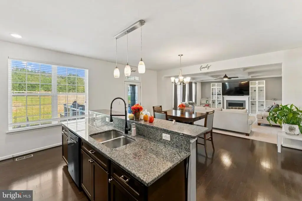18 Orchid Ln, STAFFORD