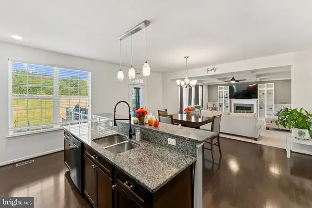 18 Orchid Ln, Stafford