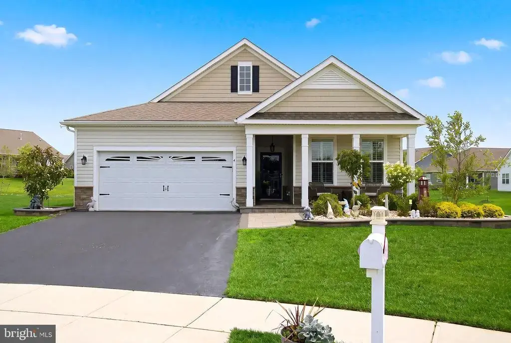 4 Otter Cir, BARNEGAT