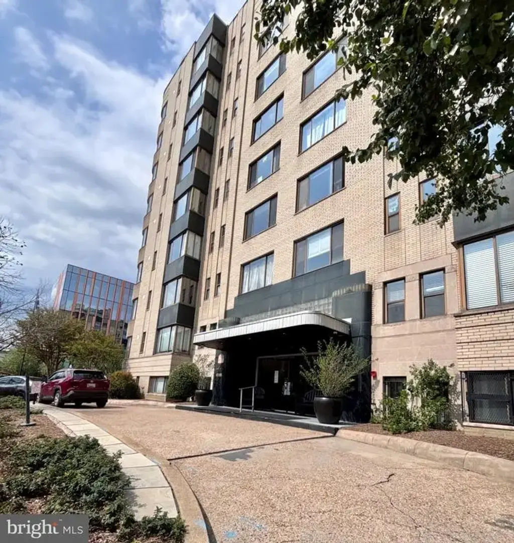 1 Scott Cir Nw #ph, WASHINGTON