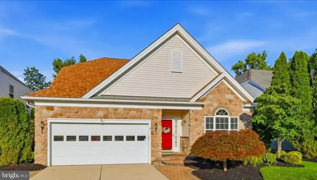 6 Mitchell Ct, MARLTON