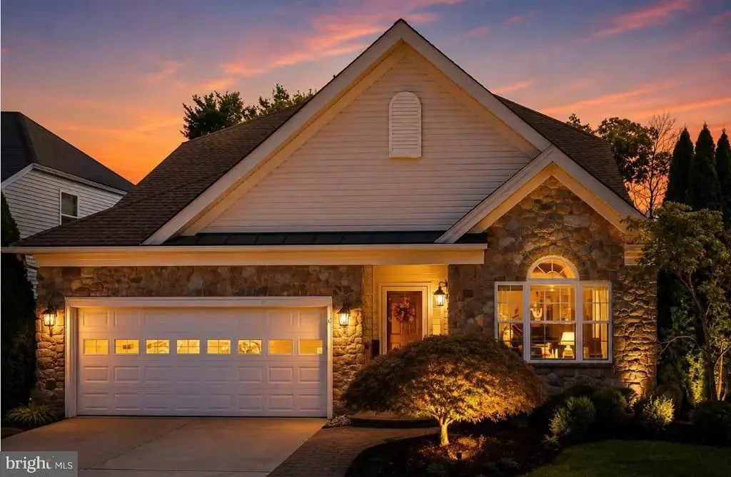 6 Mitchell Ct, MARLTON
