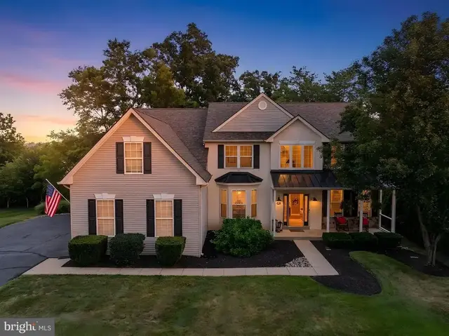 941 Red Coat Farm Dr, Chalfont
