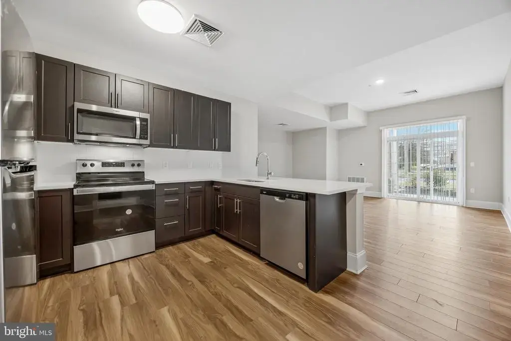 1900 Crescent Wy #1910, CHERRY HILL