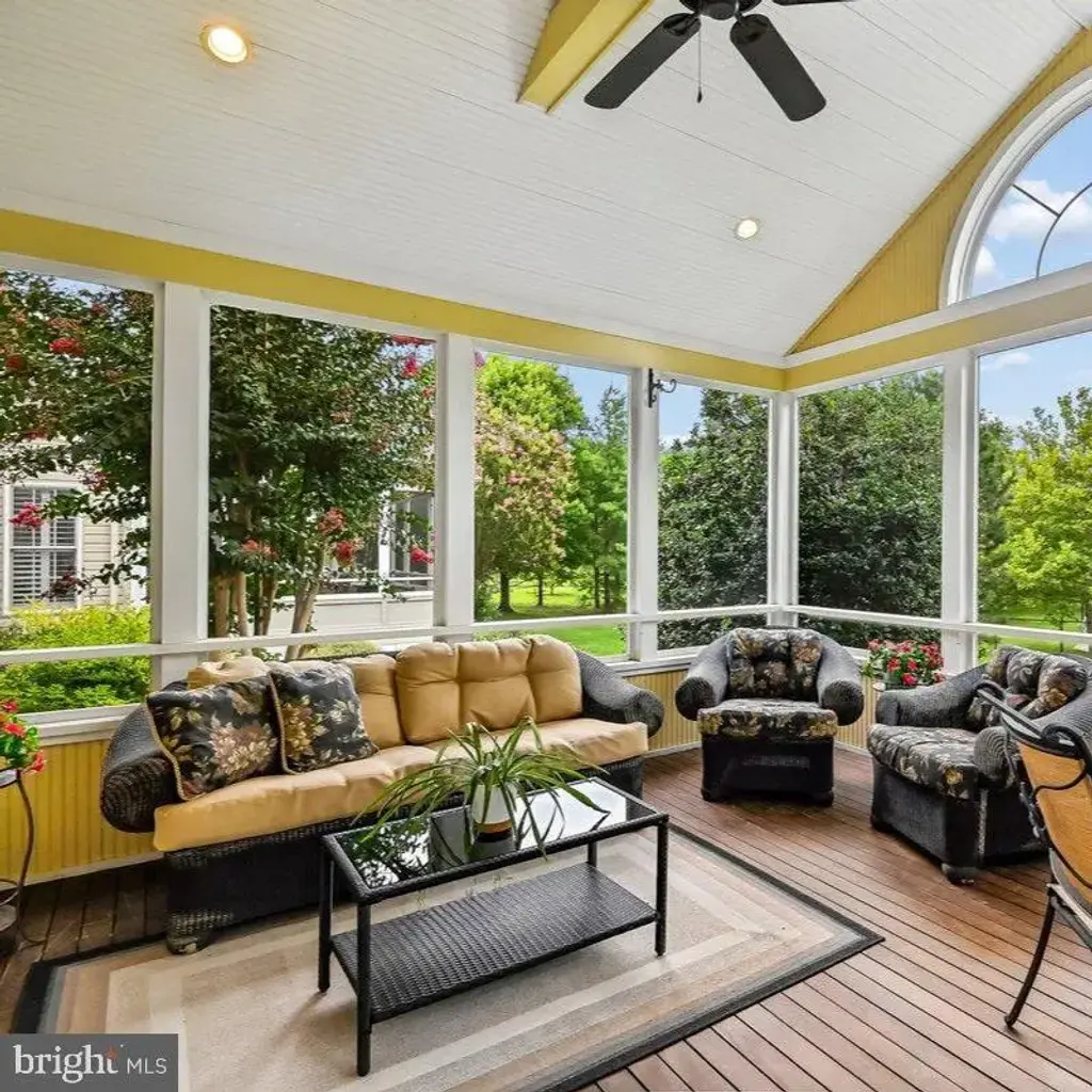 913 Enfield Way, SEVERN