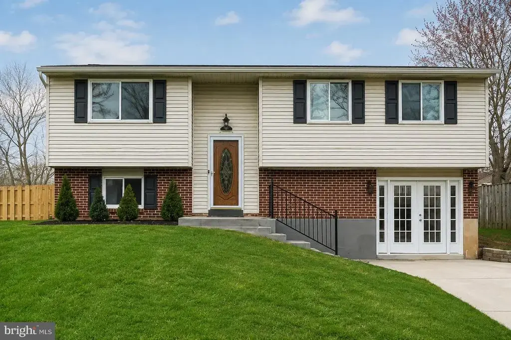 4331 Rolling Stone Way, ALEXANDRIA