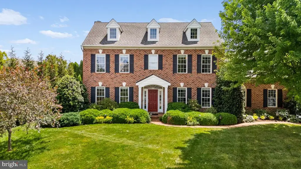 3015 Weaver Rd, LITITZ