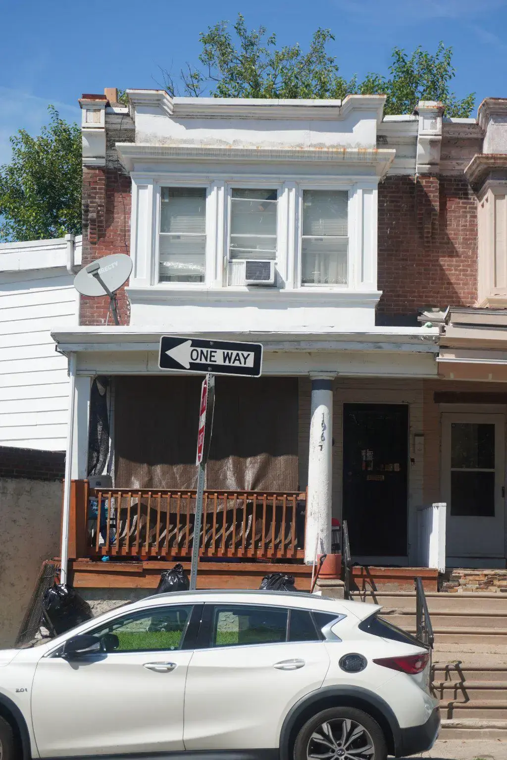 1967 W Laveer St, PHILADELPHIA