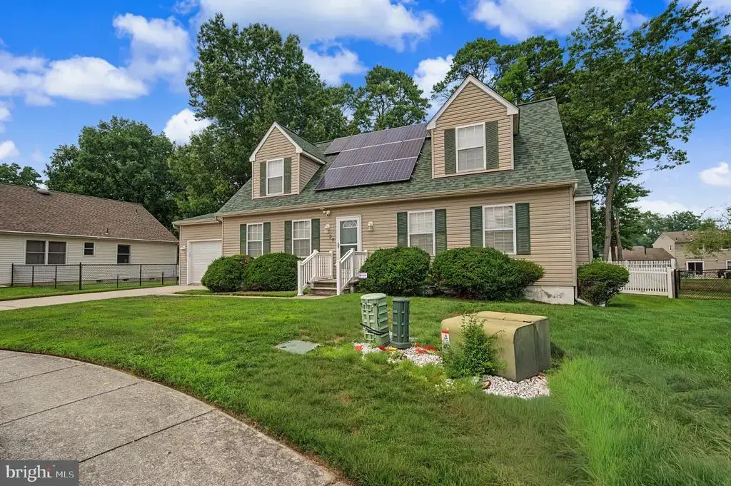 20 Golf Dr, MAYS LANDING