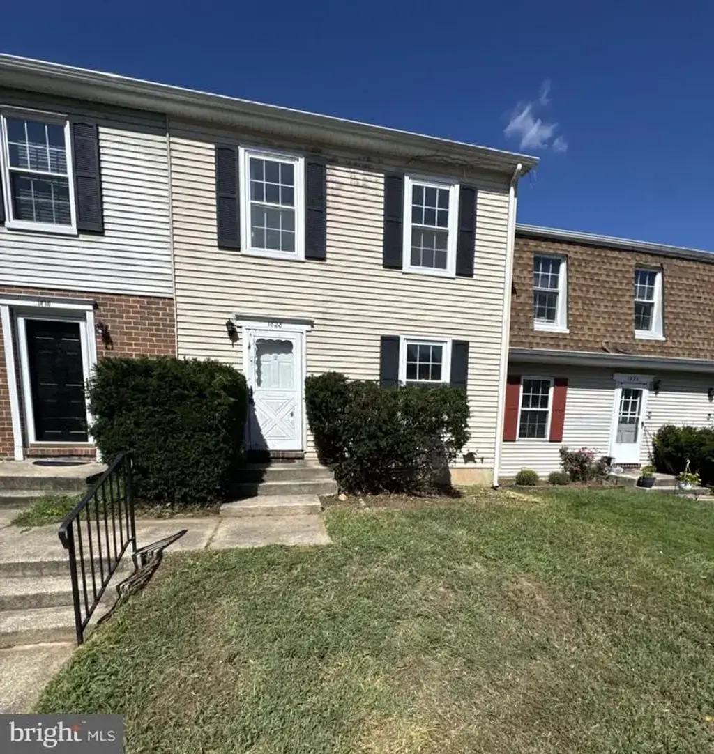 1828 Dove Ct, SEVERN