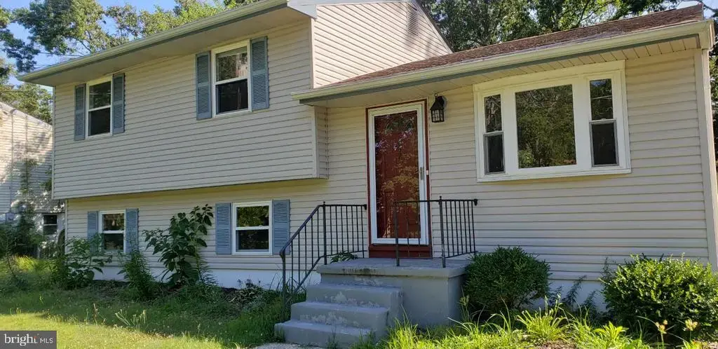 212 California Trl, BROWNS MILLS