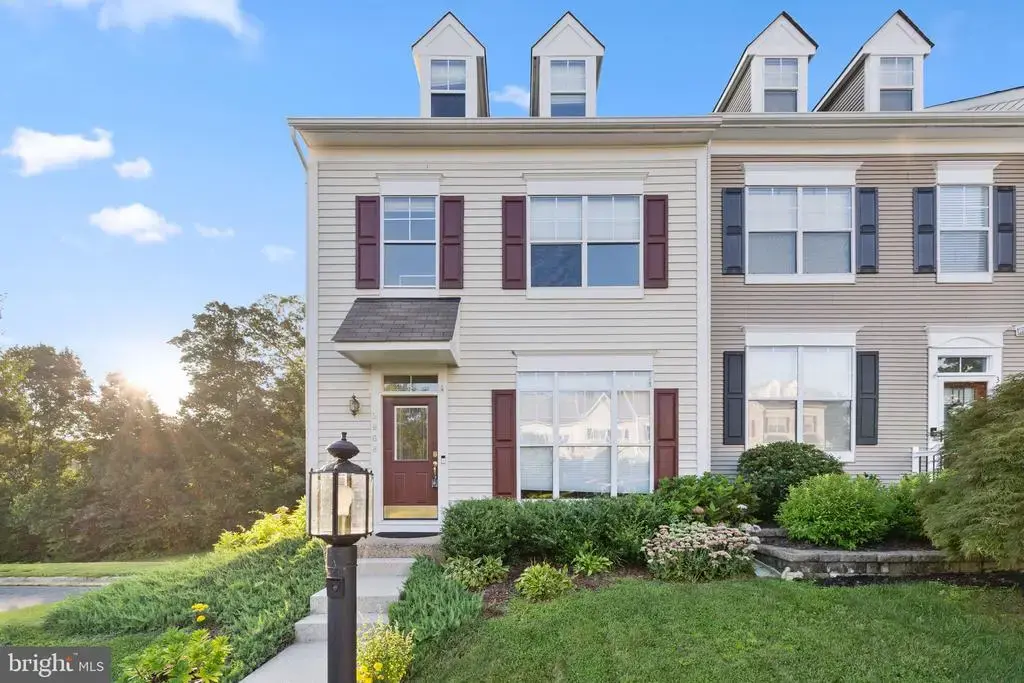 3968 Hartlake St, WOODBRIDGE