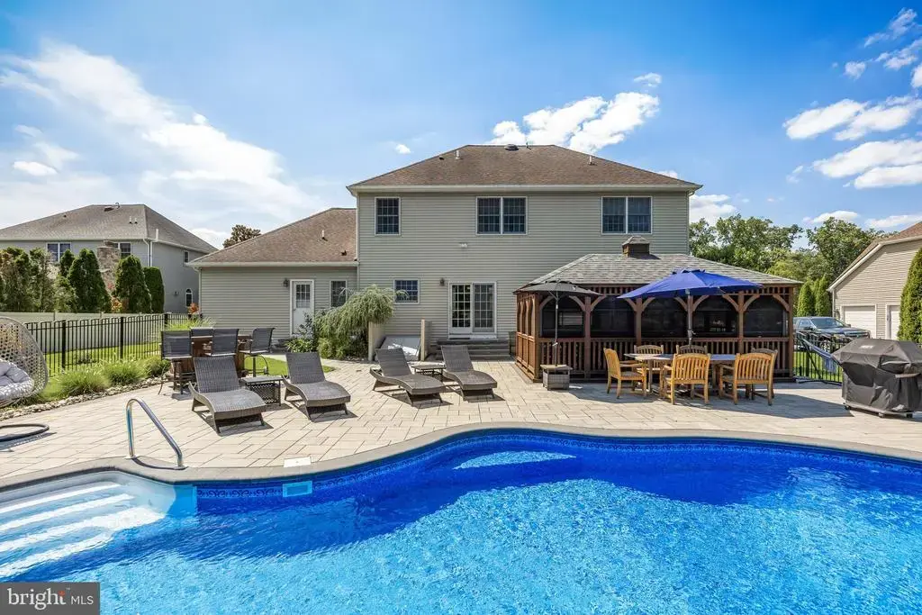 6 Cullen Way, HAMILTON