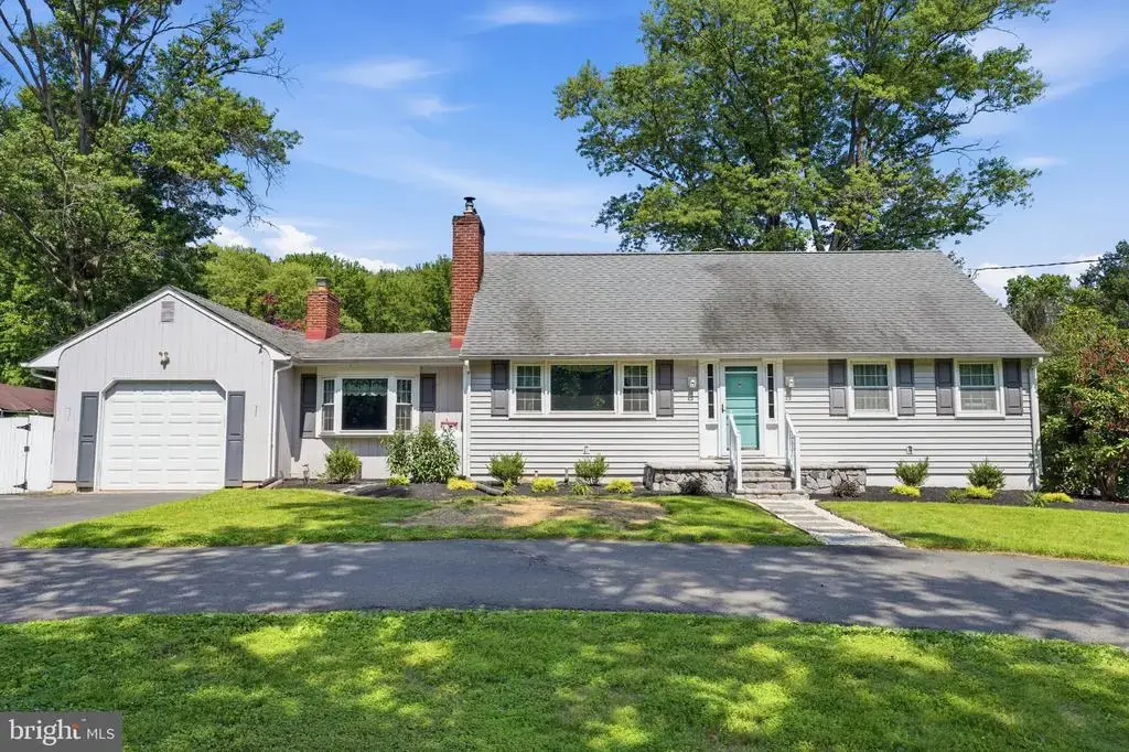 244 Federal City Rd, PENNINGTON