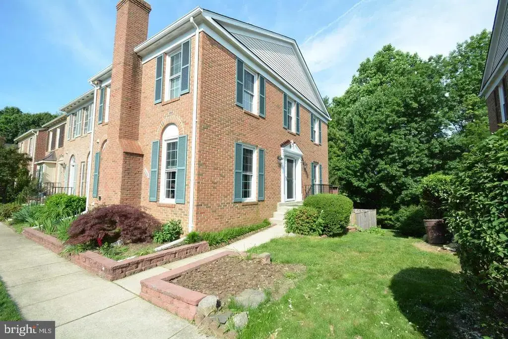6153 Summer Park Ln, ALEXANDRIA