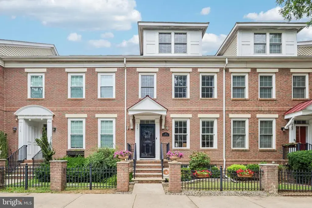 121 Heritage St, ROBBINSVILLE