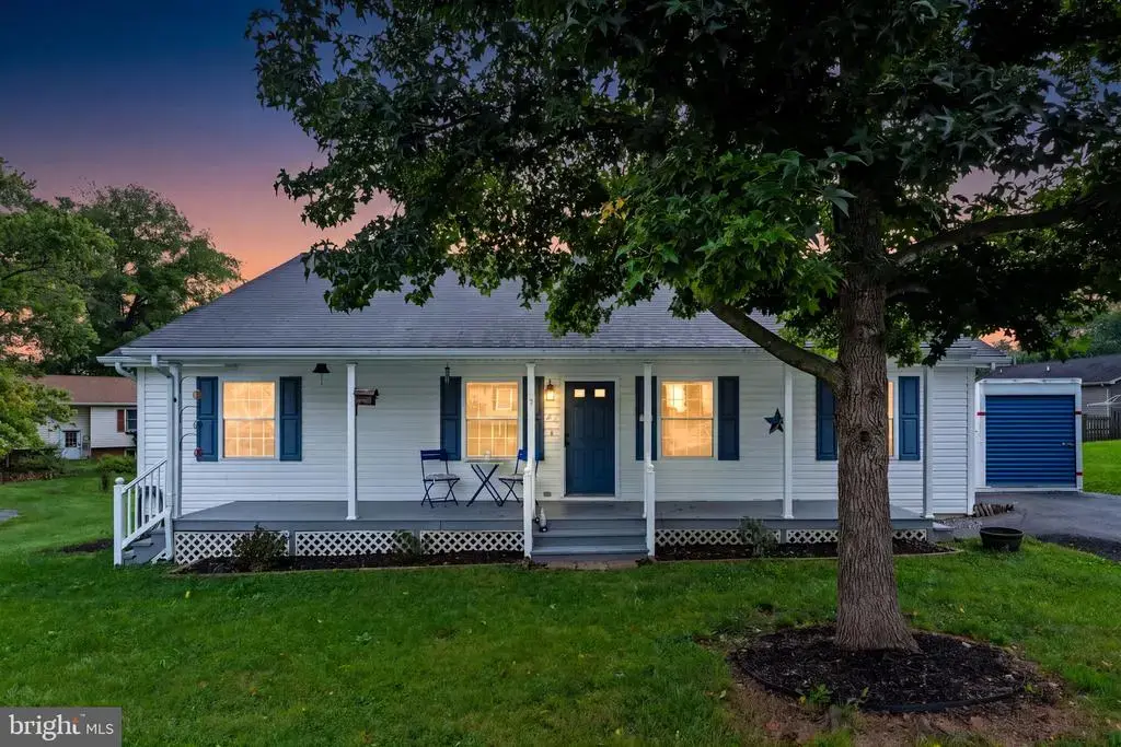 4 Huntingdon Ln, BOYCE