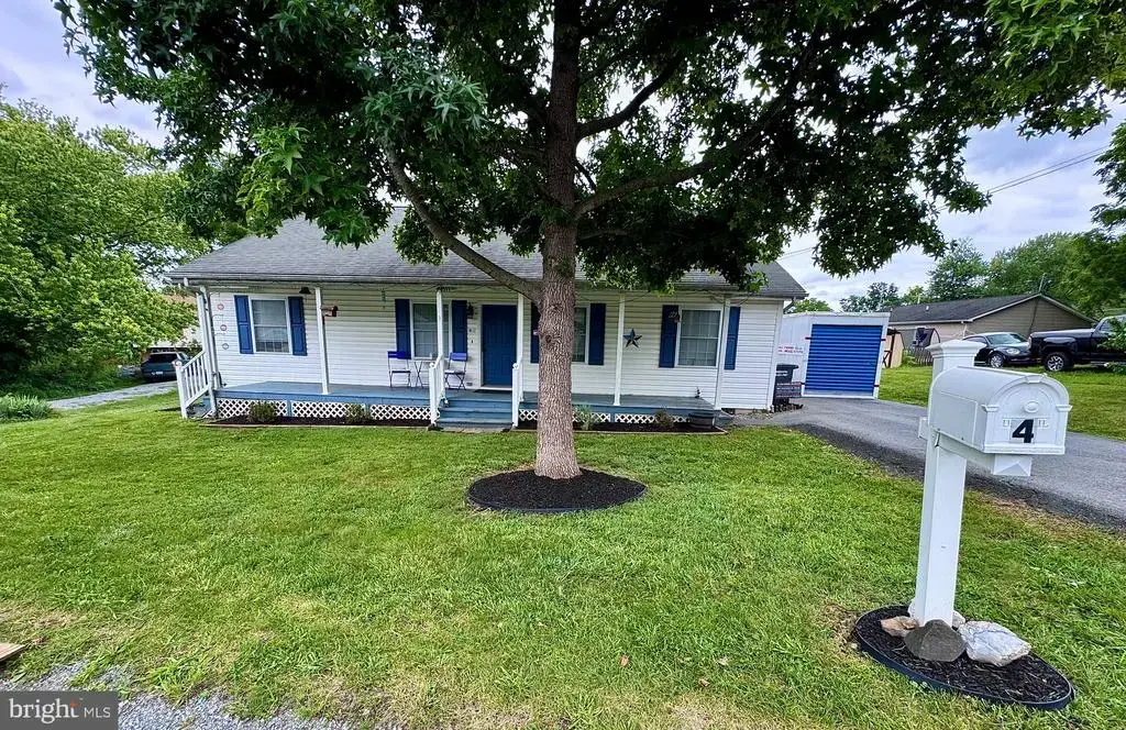 4 Huntingdon Ln, BOYCE