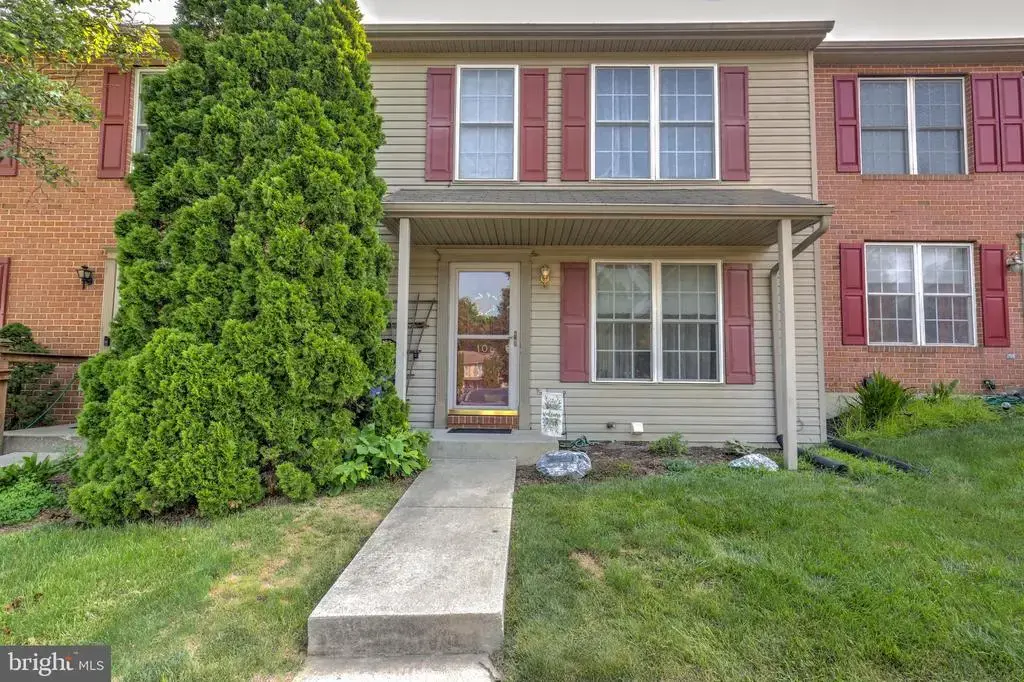 106 Battens Cir, LEOLA
