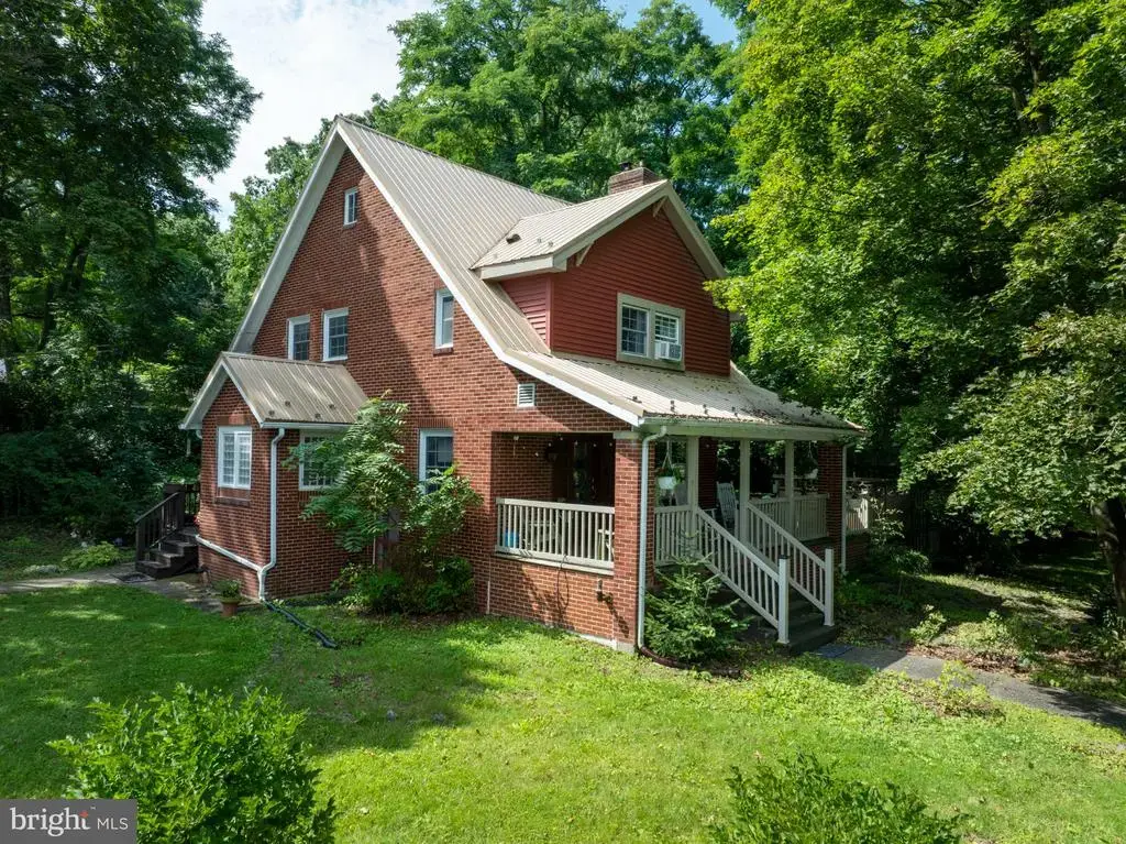 244 W Pine Grove Rd, PINE GROVE MILLS