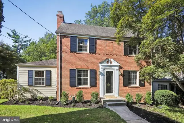 4622 Woodfield Rd, Bethesda