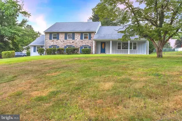 381 Steeplechase Rd, Media