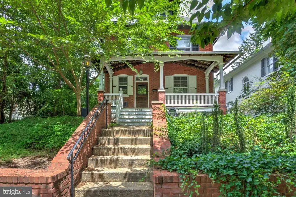 1033 Woods Ave, LANCASTER