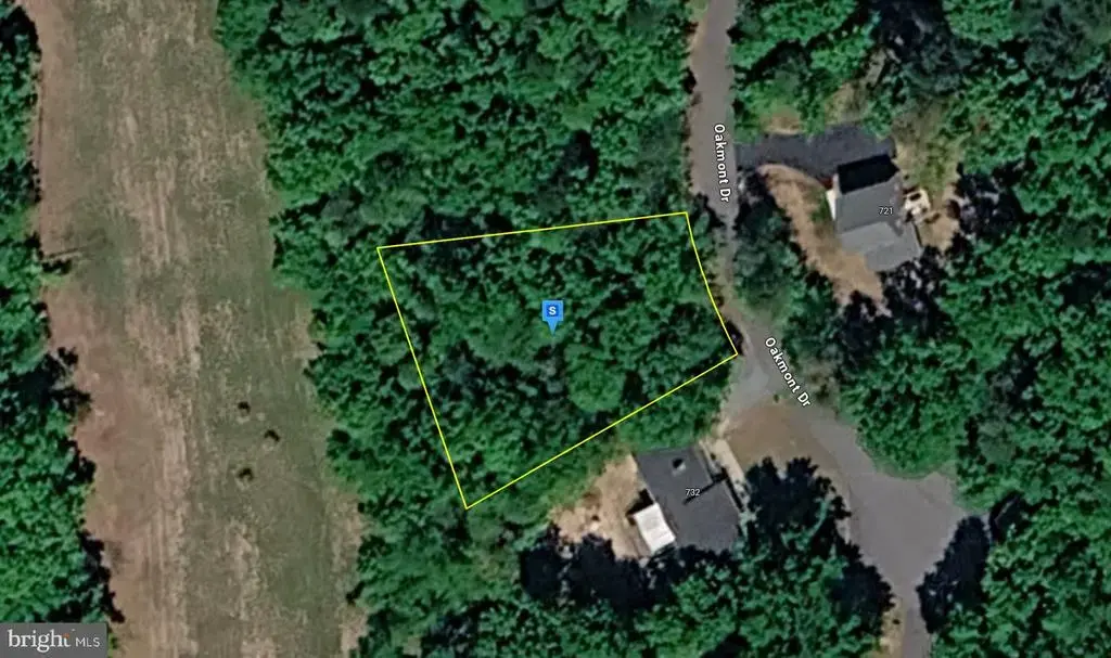 730 Oakmont Dr, GORDONSVILLE