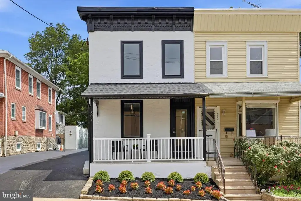 309 Locust Ave, ARDMORE