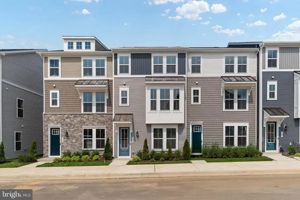 9207 Forkleaf Oak Dr, FREDERICKSBURG
