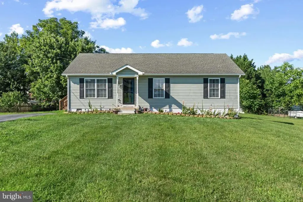 112 Larry Way, BUNKER HILL