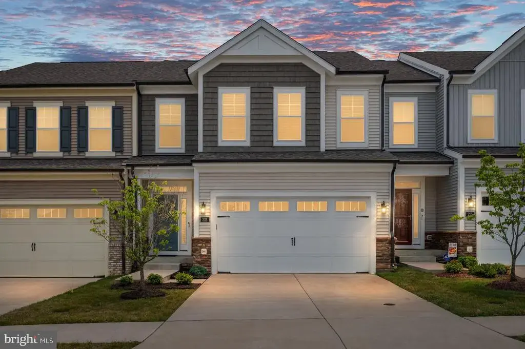 223 Smokebush Dr, STAFFORD