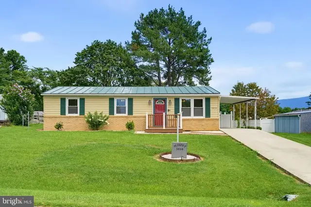 5834 Broad St, Mount Jackson